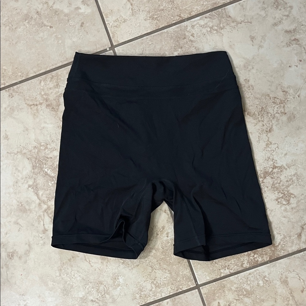 Sleek Black Women's Bike Shorts